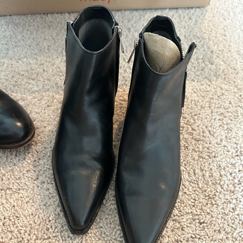 Sam Edelman Black booties